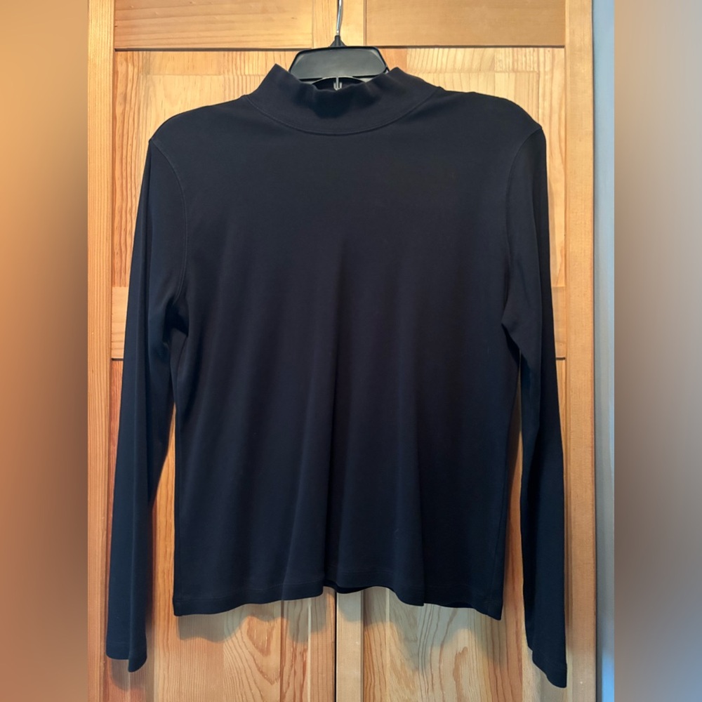 Women’s Mock Turtleneck